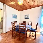 In 42945 Apartament Dramalj