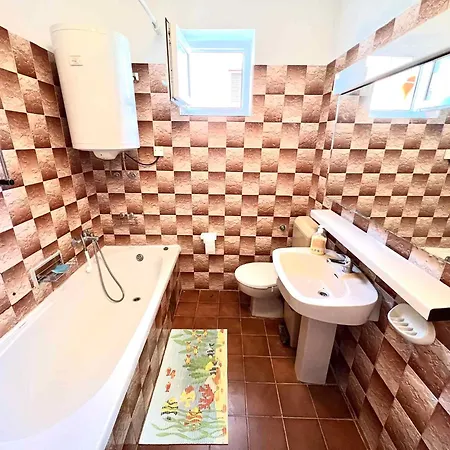 In 42945 Apartamento