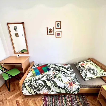 Apartment In 42945 Dramalj